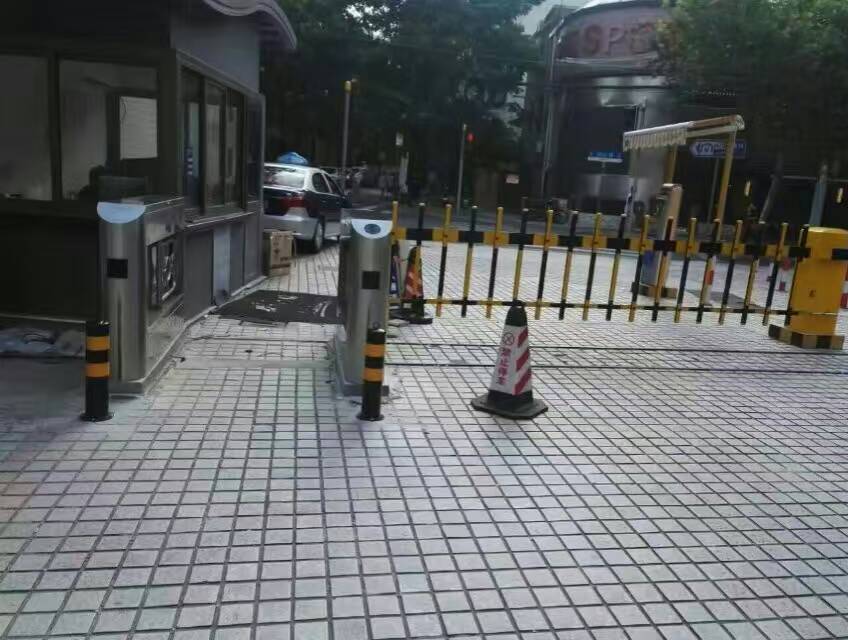 小區(qū)擺閘圖片 小區(qū)擺閘案例
