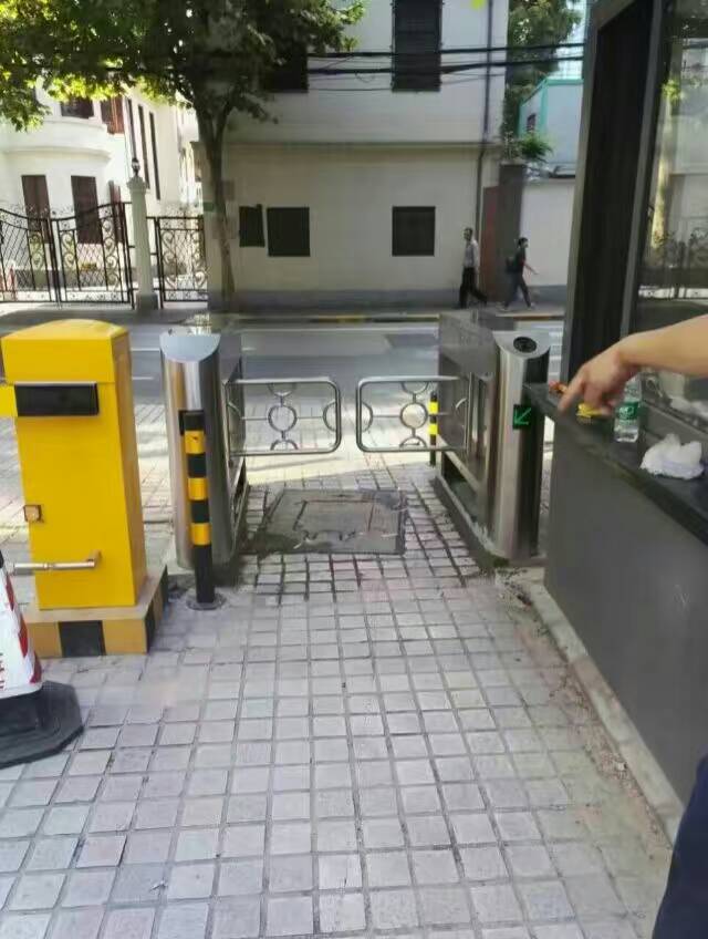小區(qū)擺閘性能 小區(qū)擺閘通電自動(dòng)關(guān)閘