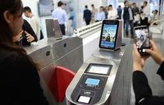 人臉識(shí)別檢票閘機(jī)