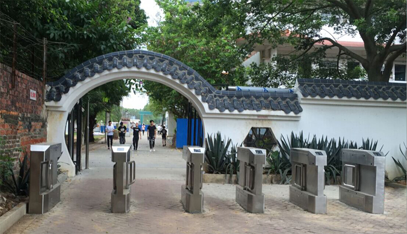 學(xué)校防撞擺閘